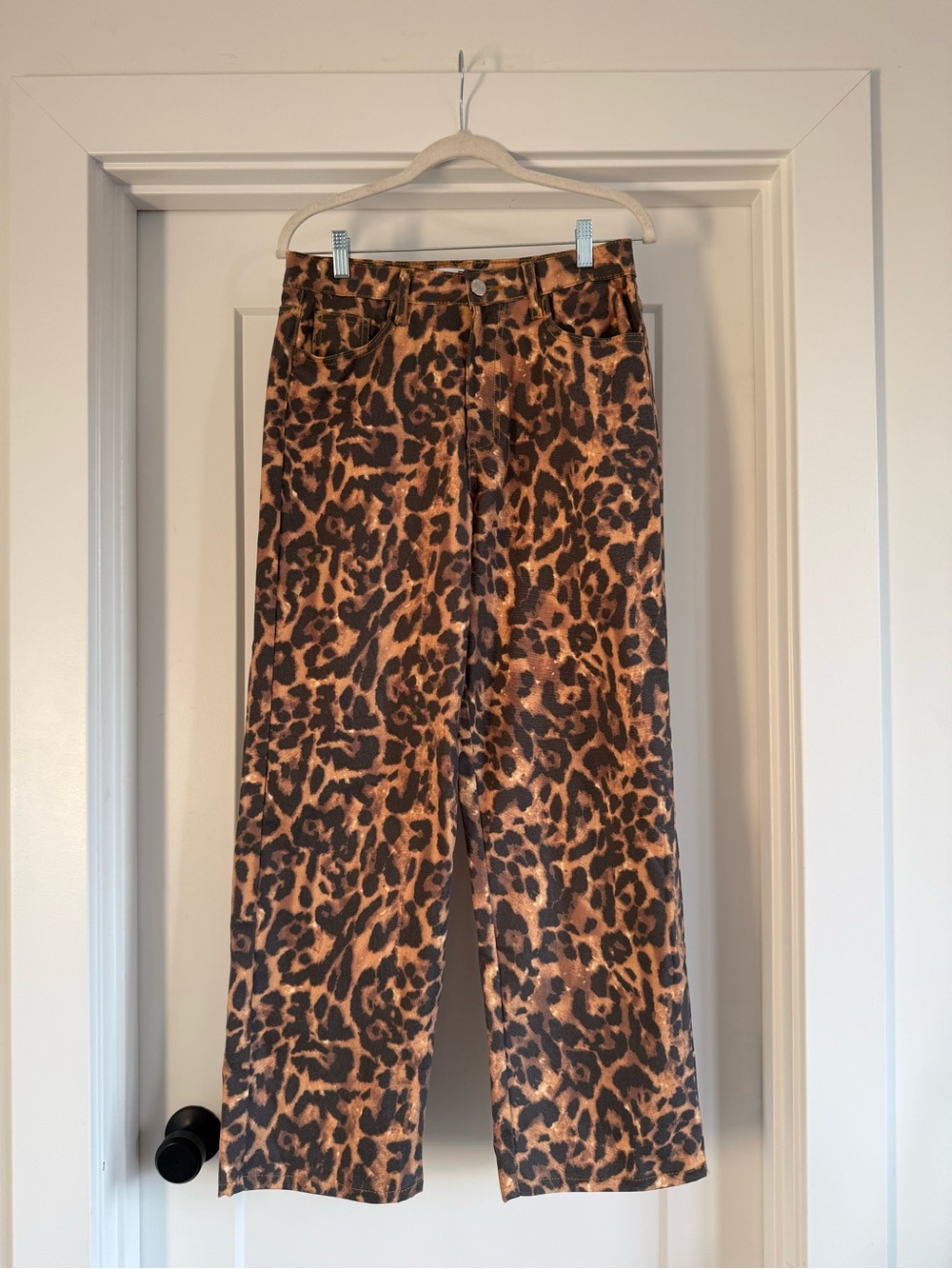 Flying Angel Wide Leg Leopard Pants - Picture 2 of 5